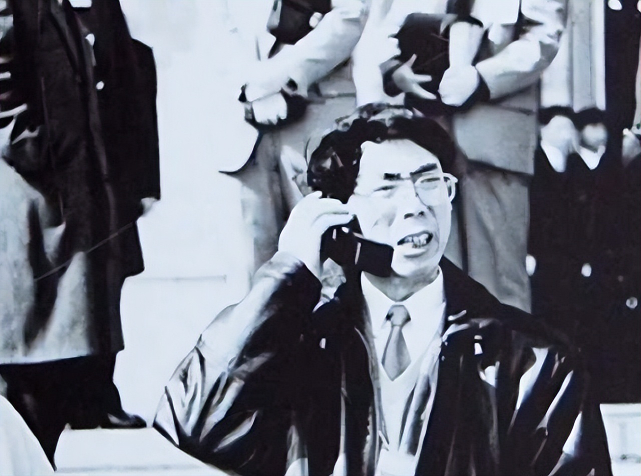 中国首位办手机号的人,中国第一位办手机号的人是谁