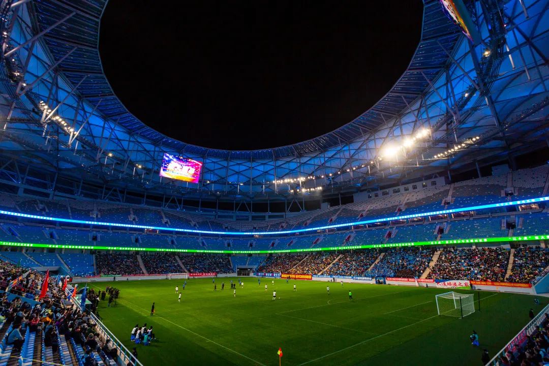 国足比赛大连梭鱼湾送球衣,国足梭鱼湾赛程