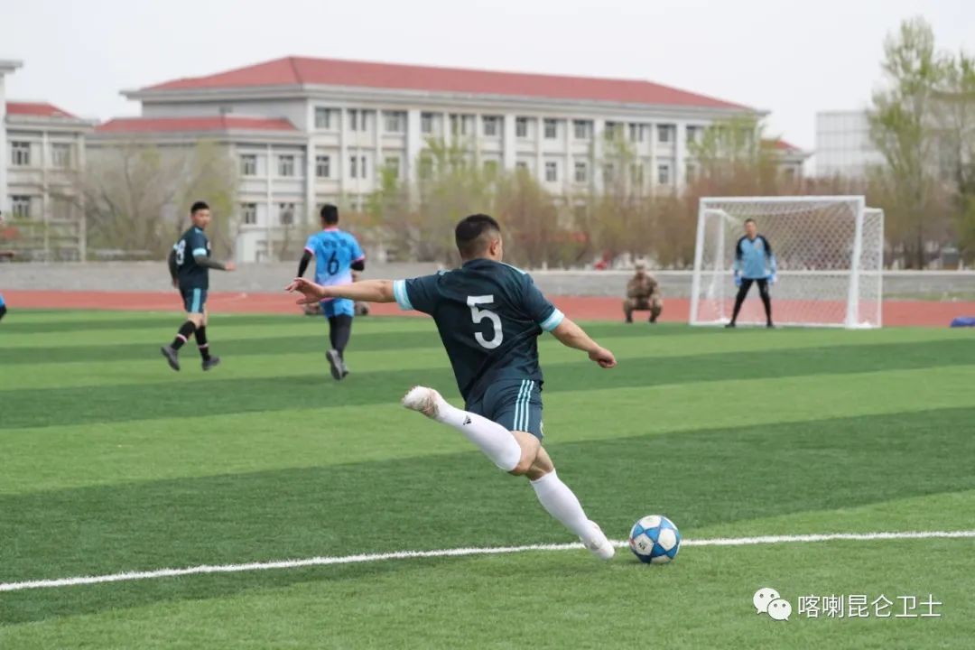 跟着兵哥哥拳击,跟着镜头深入体验兵哥哥的一天