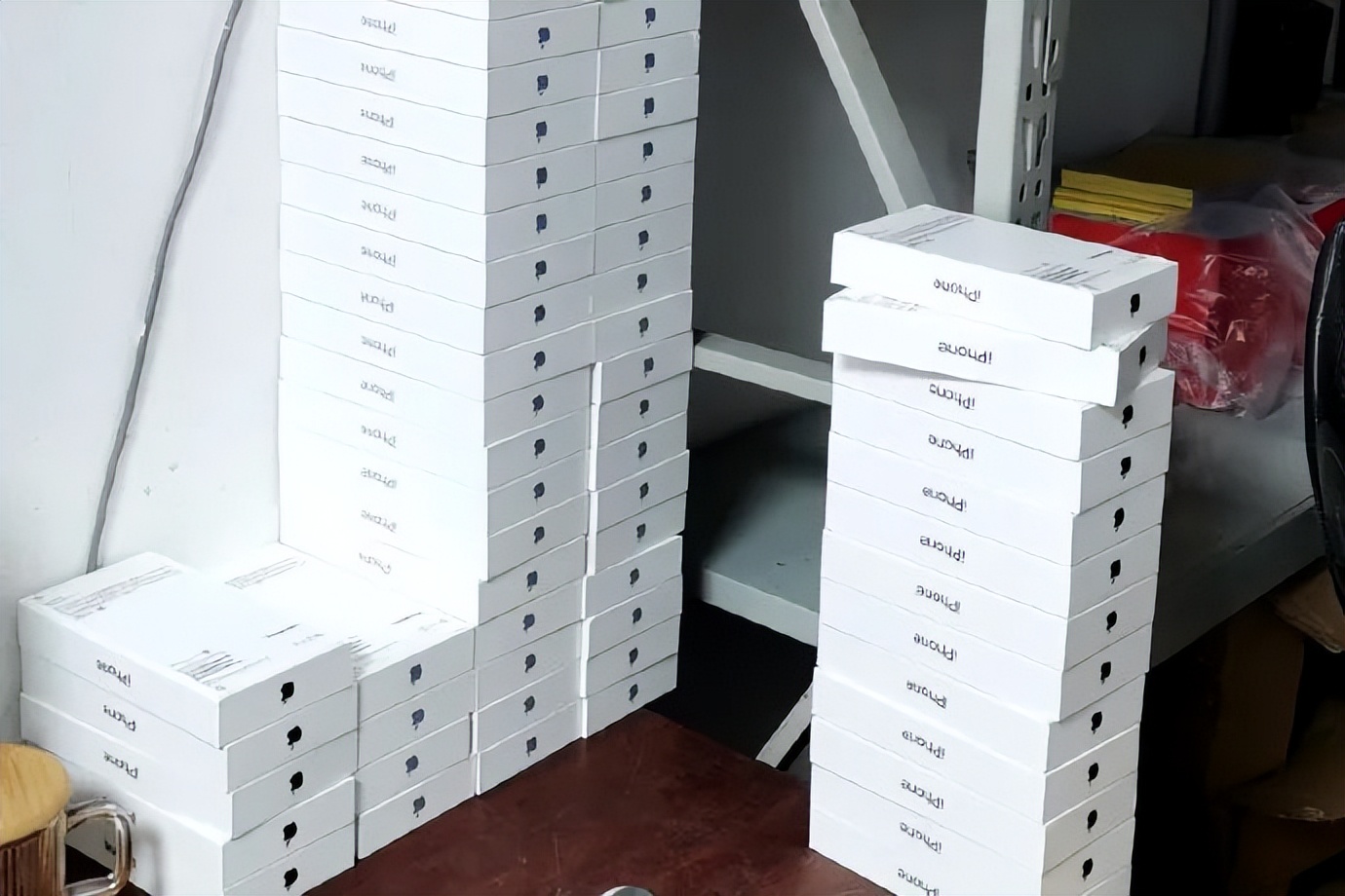 海南破获免税套代购案,海南岛离岛免税系列走私案件告破