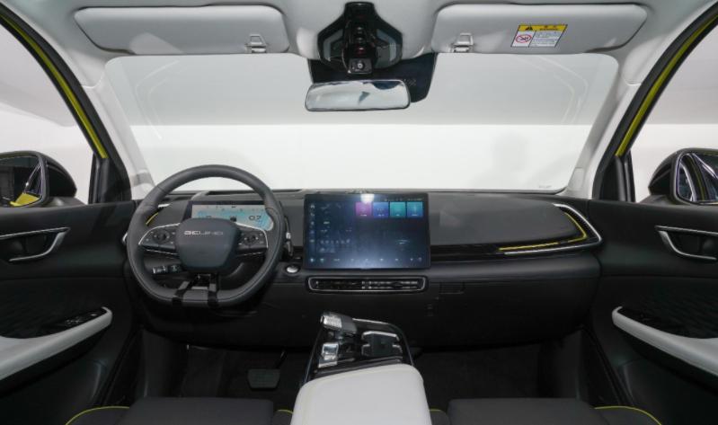 2021长安uni-t外观秀,年轻人必选的suv长安uni-t