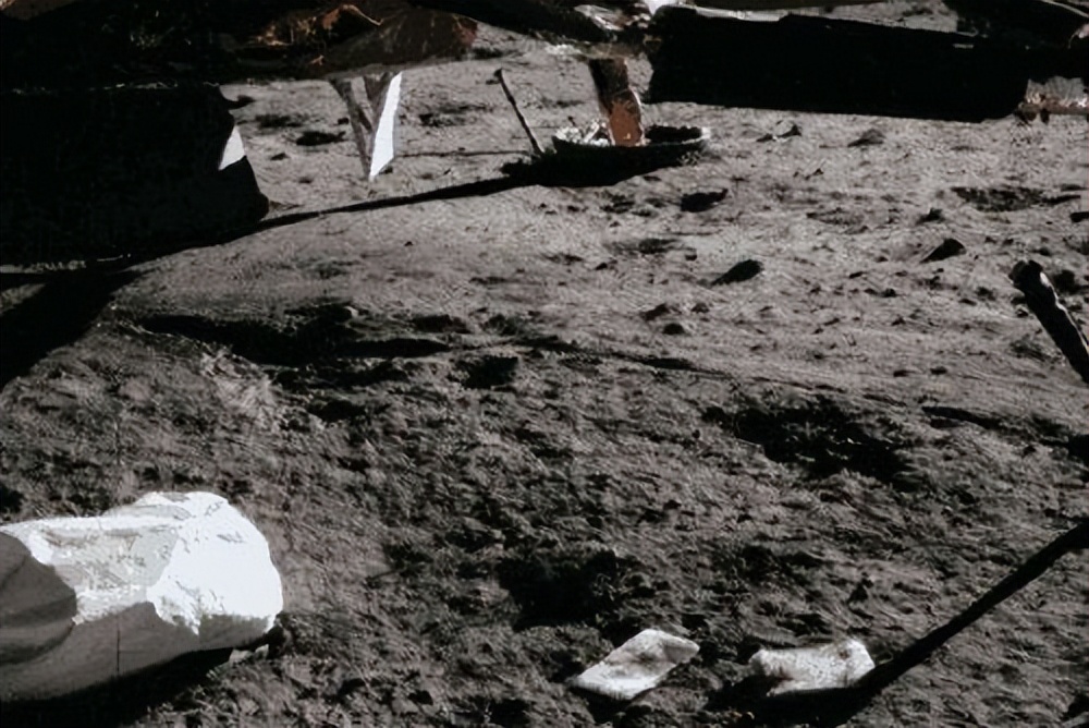 嫦娥四号着陆后月球变成什么样,嫦娥四号为何要去月球背面解析