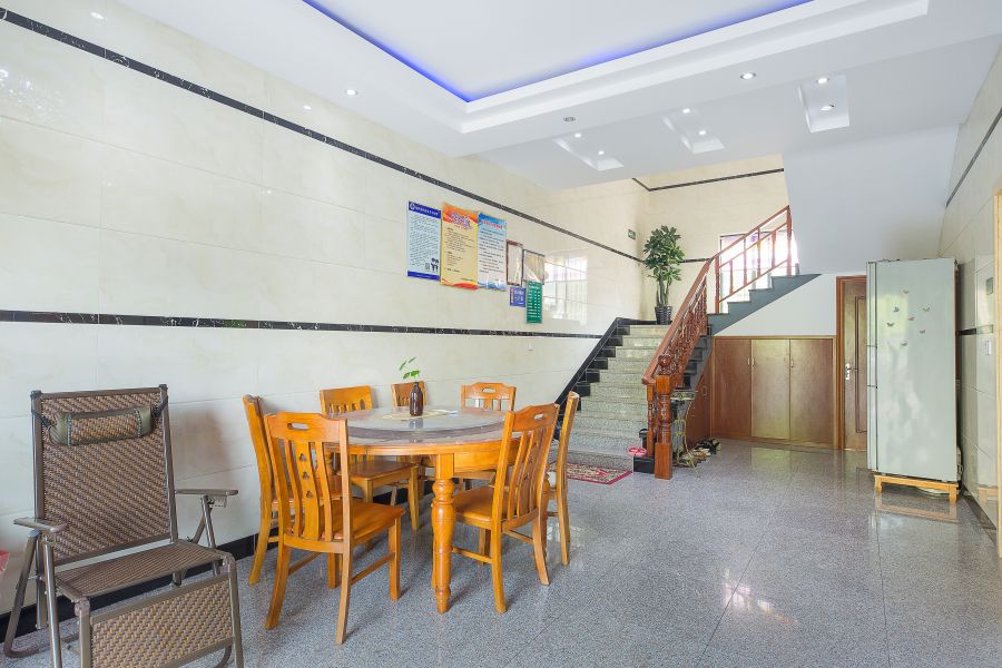 桐庐瑶琳仙境一揽芳华民宿,桐庐瑶琳仙境分水江边民宿