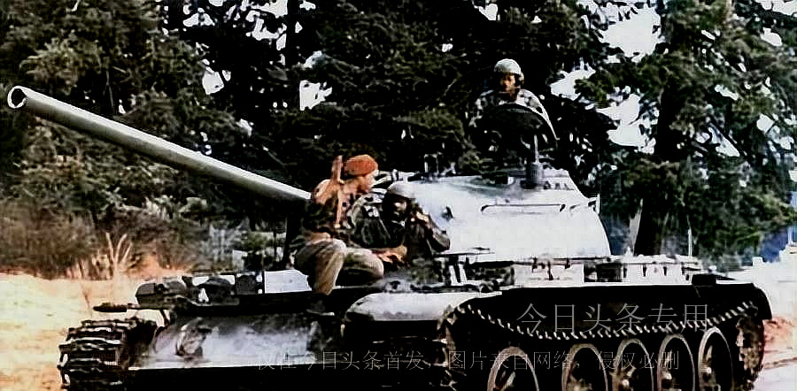 俄罗斯将t54坦克魔改,苏联t54中型坦克