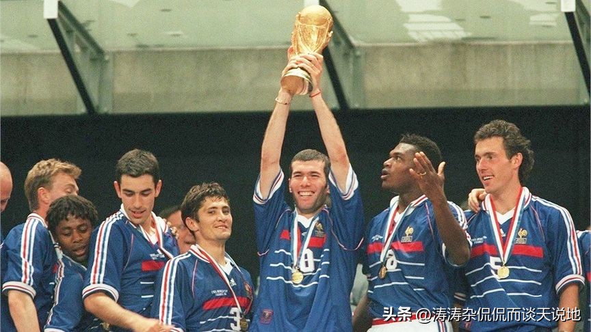 在足球的世界里,在足球世界取得成功没有捷径可走