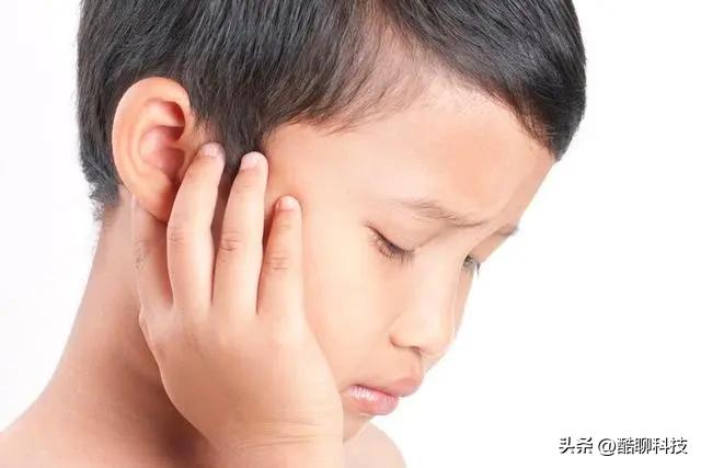 半入耳式蓝牙耳机推荐不伤耳朵,夹耳式蓝牙耳机真的好用吗