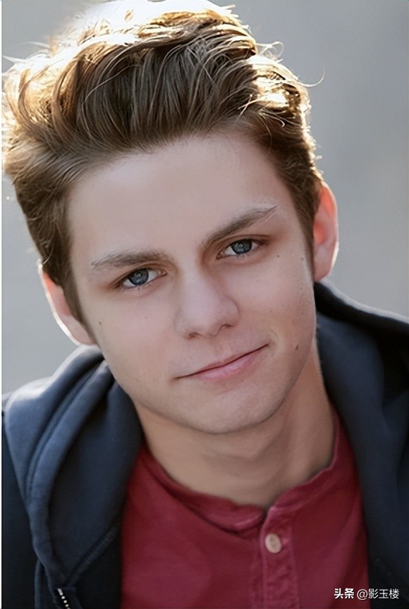 泰辛普金斯复仇者联盟4镜头,泰·辛普金斯现状