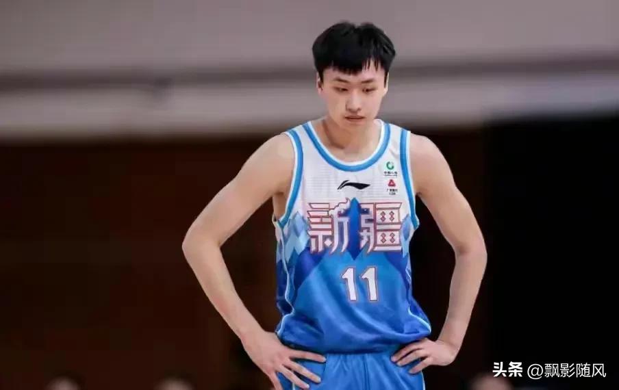 齐麟怒砸裁判,齐麟怒砸裁判完整