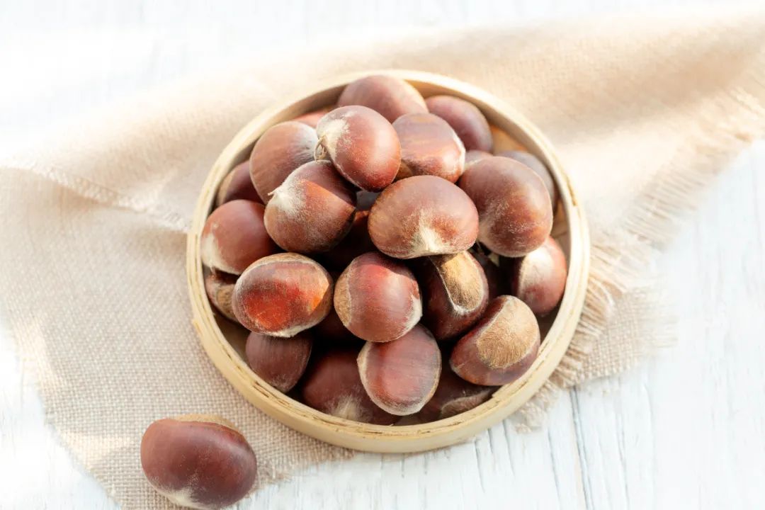 健脾养胃山药苹果红枣汤,冬季补肾健脾吃这物功效惊人