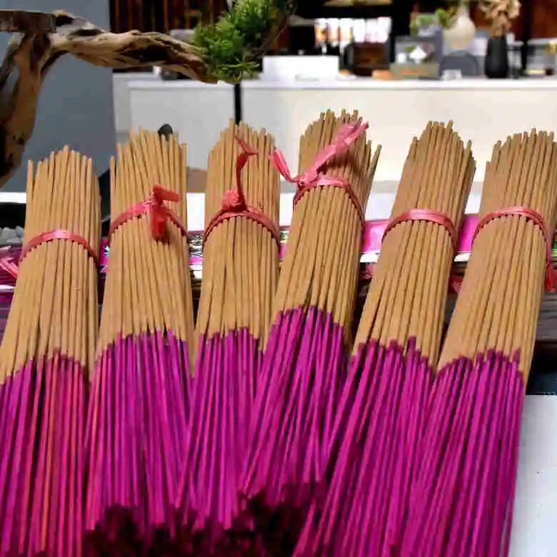 当代年轻人不上进只上香？上香有讲究，5.12-15厦门看香全攻略