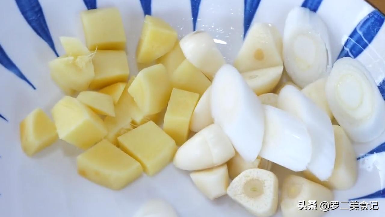 自己用锅怎么做烤鱼才好吃,在家用锅怎么做烤鱼简单又好吃