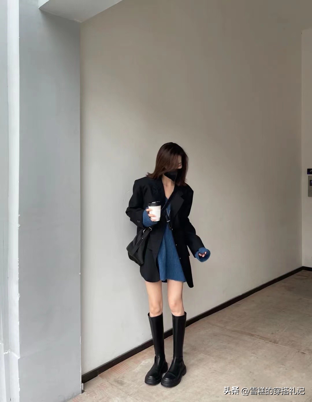 v口长靴显腿直吗,买靴子平口还是v口显腿直