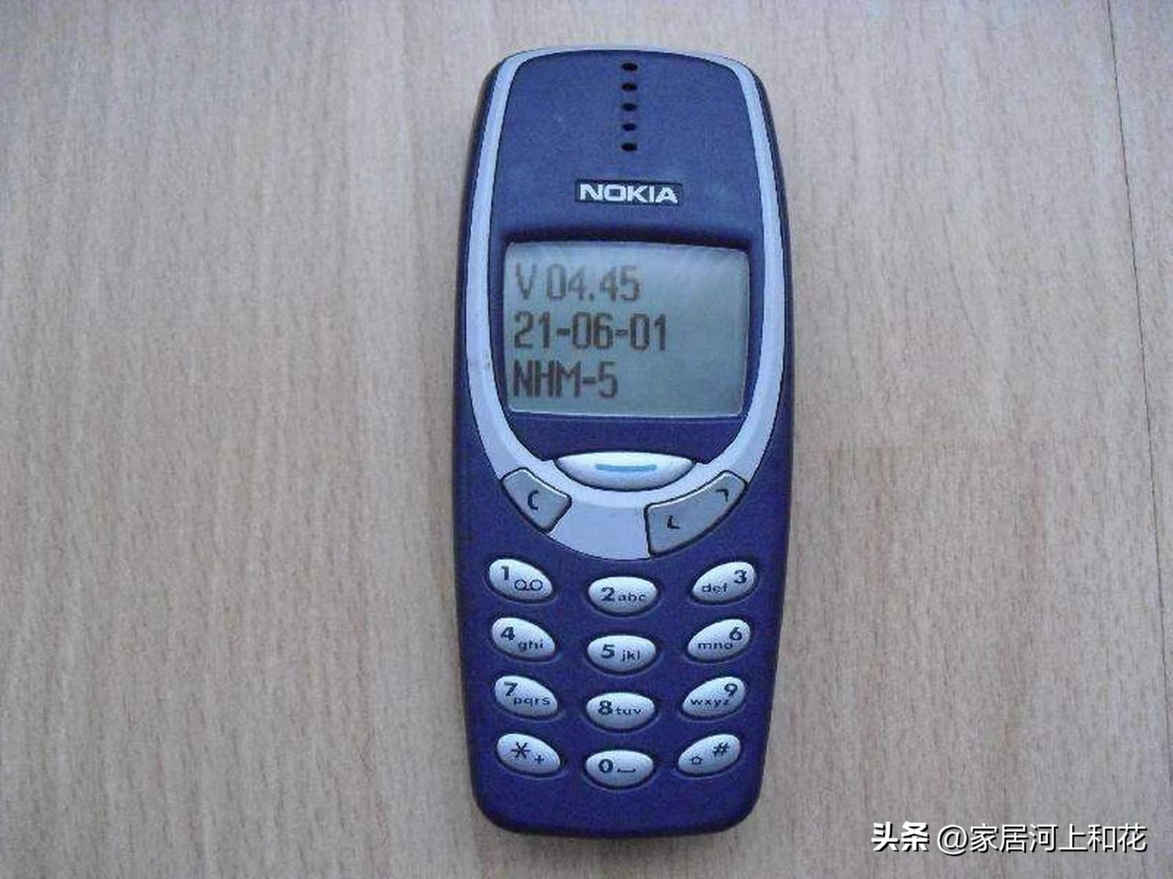 世界第一款拍照手机诞生于哪一年,第一款三摄手机是什么手机