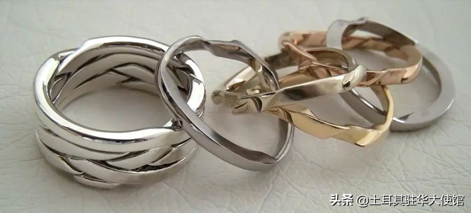 七号房的礼物土耳其免费观看,情人节碰上浪漫的土耳其