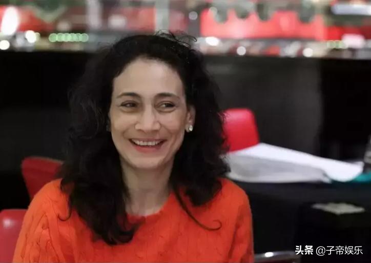 为钱再撕破脸！胆生毛大房自私女公然挑衅何超琼被团灭