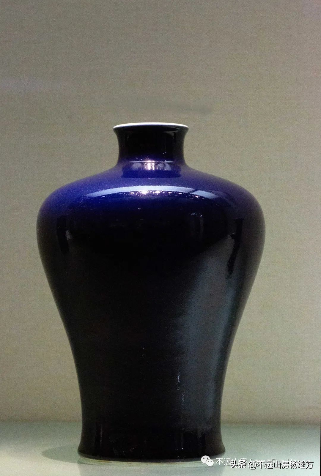 雍正黄色釉瓷器图,清代雍正朝粉青釉瓷器鉴赏