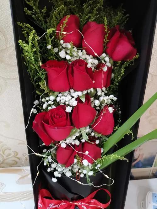 恋爱一个月情侣520送什么礼物呢,520怎么送刚刚认识不久的女生礼物