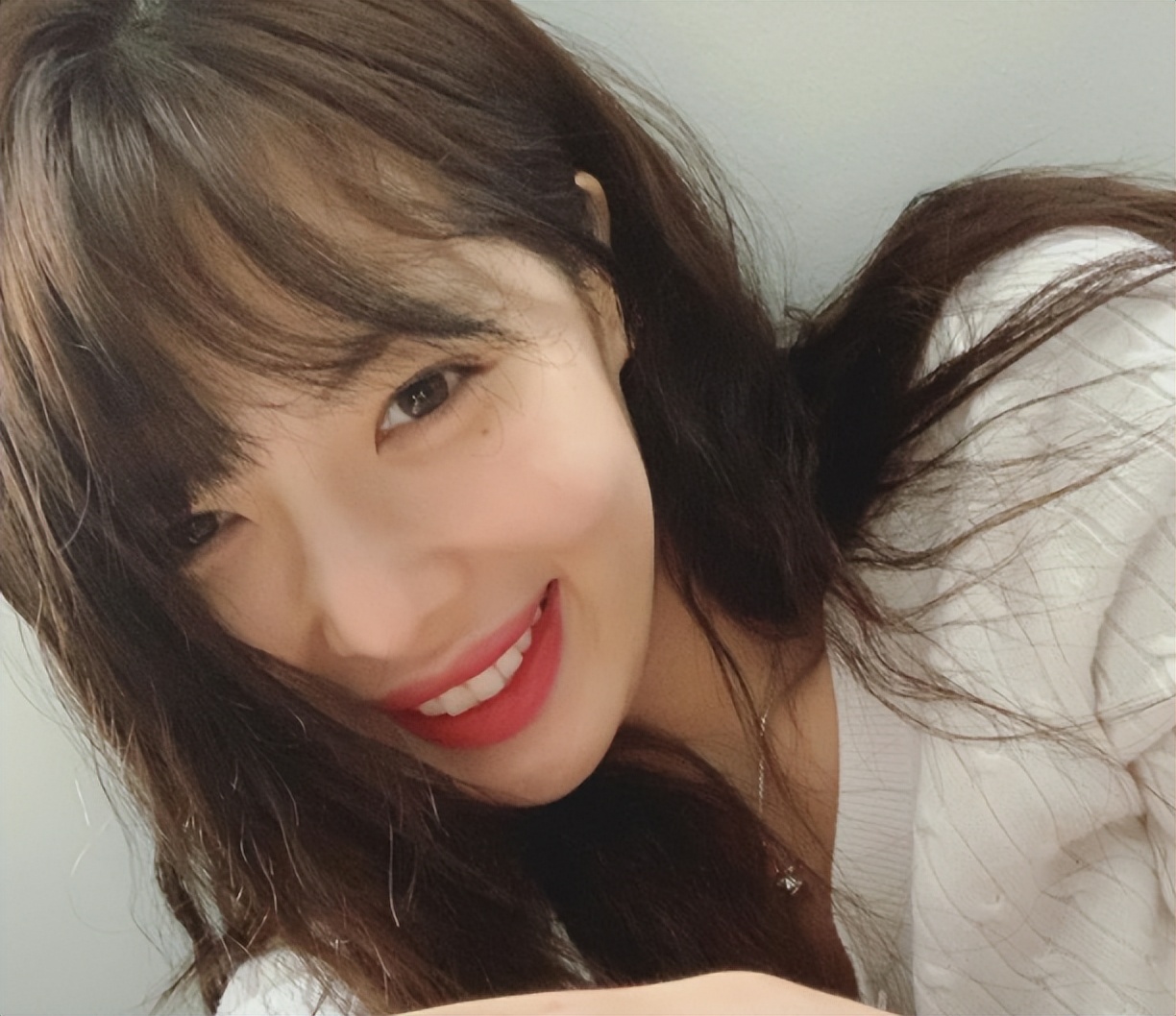 泫雅泰国泼水节着装,泫雅泰国泼水节造型引发争议