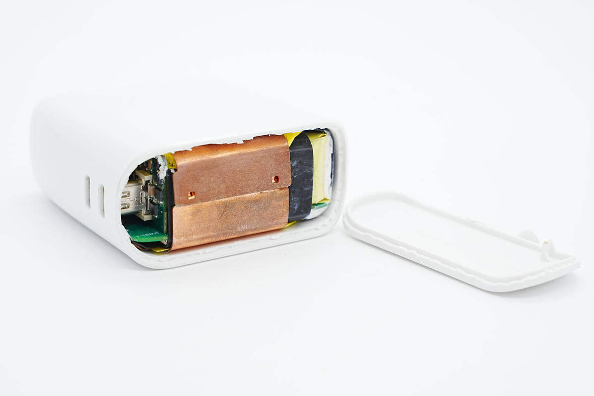 倍思氮化镓120w充电器拆解,倍思65w氮化镓红色版充电器拆解