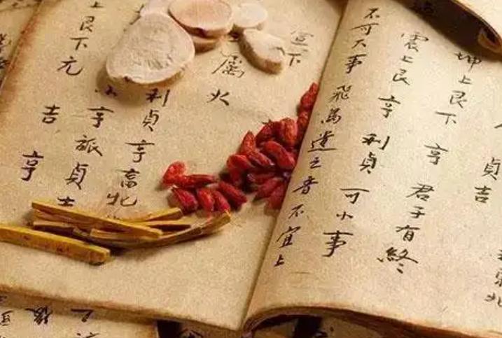 他临终说：若我后代出“高人”一定要杀，不然必*反造**，结果竟灵验