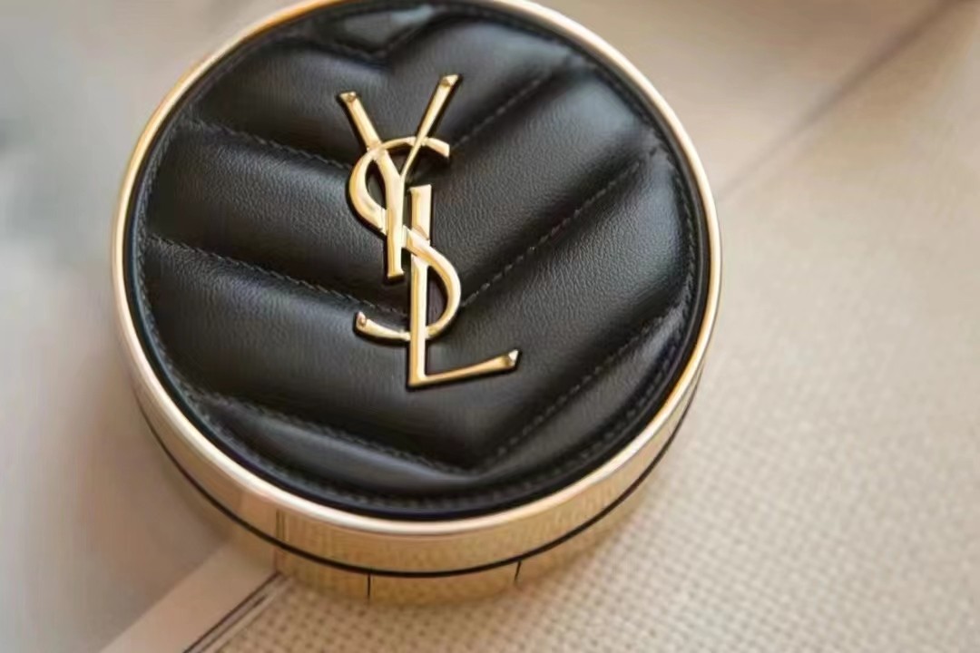 干皮大牌气垫适合兰蔻还是nars,气垫遮瑕持久不脱妆大牌正品中样