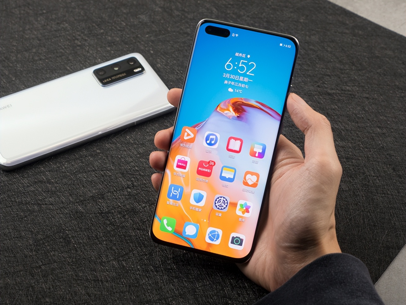 用了三年华为后换回小米，反差真的很大，体验不吐不快