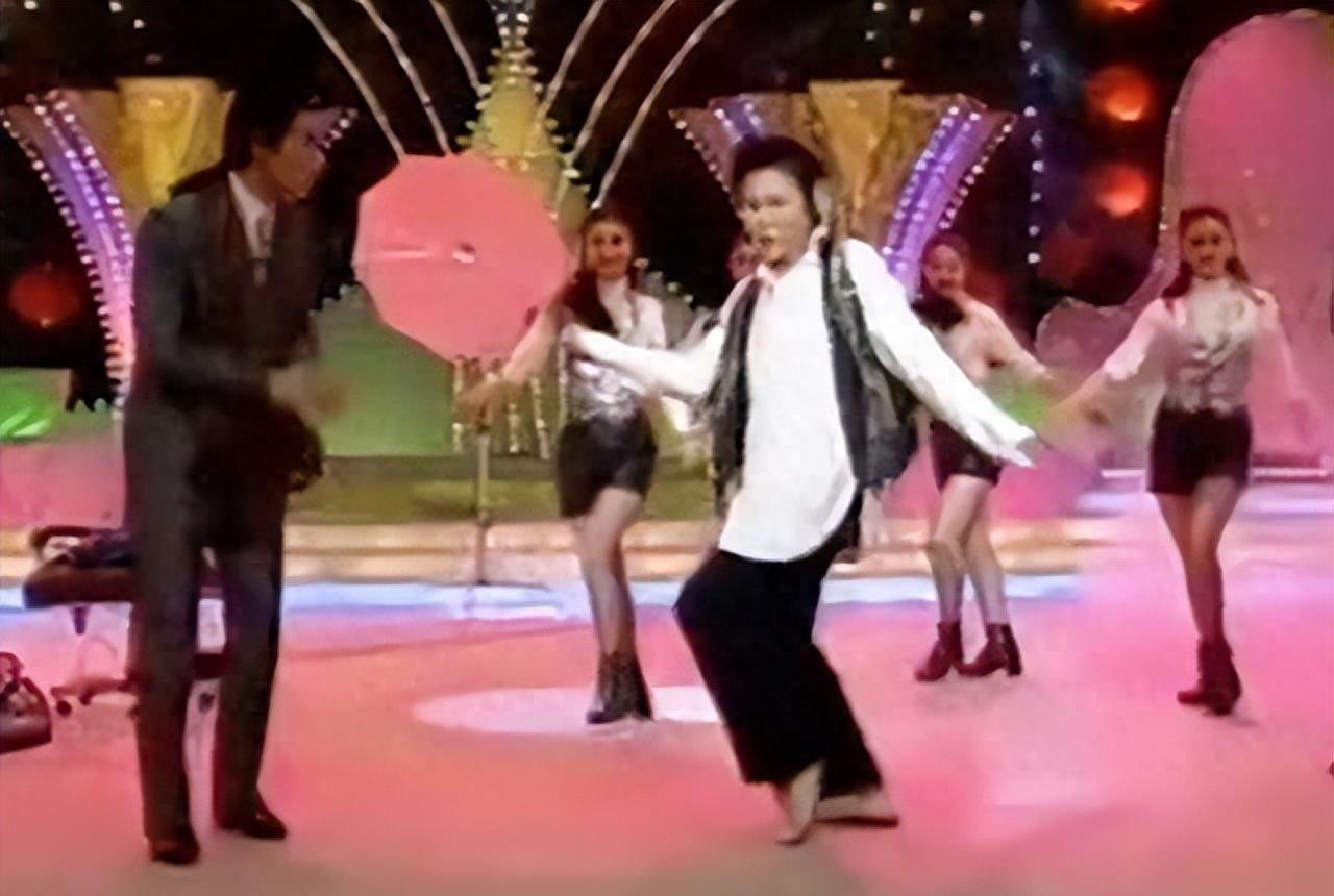 揭秘潜伏特务,一句台词识别间谍潜伏