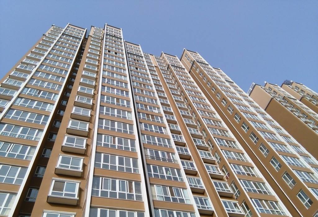 为什么说再穷都不能卖头发,为什么买三层不买二层呢