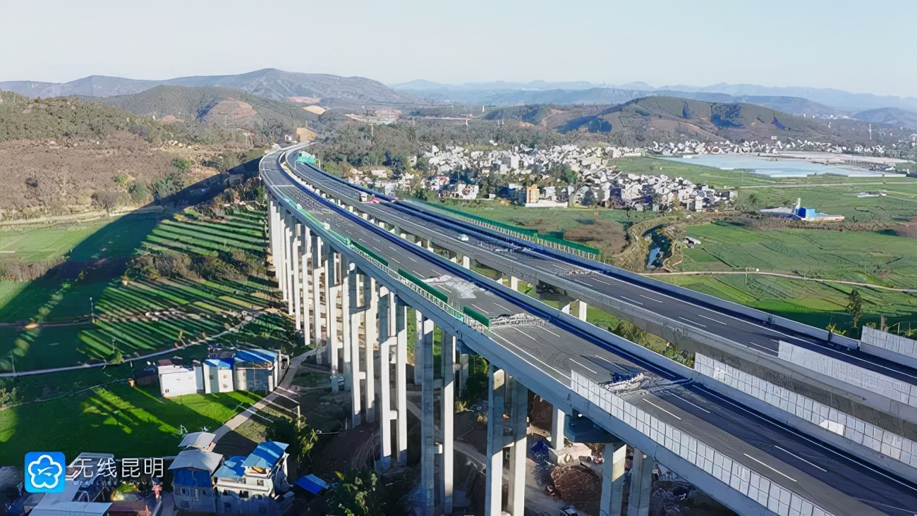 昆明到楚雄市区多远,昆明到楚雄可以走新高速了吗