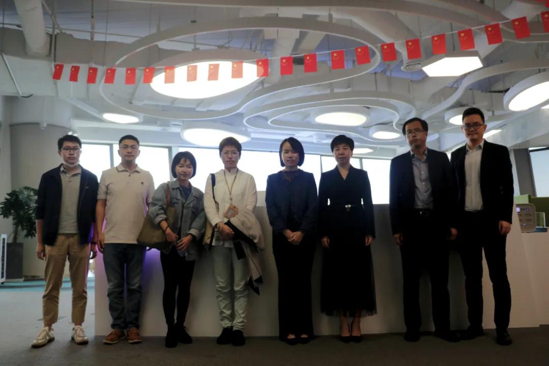 新起点砥砺前行再出发,新起点再出发环创