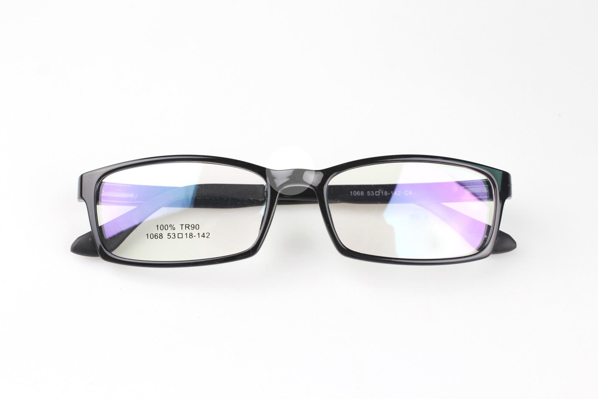 值得推荐的眼镜网店,推荐几家高颜值眼镜店铺