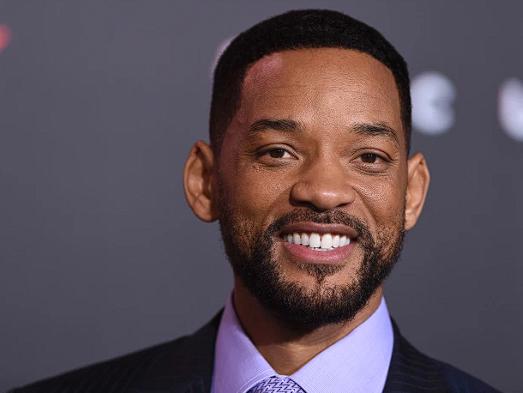 为什么明星脸上就没有胡子啊,为什么明星的脸上一点胡子也没有