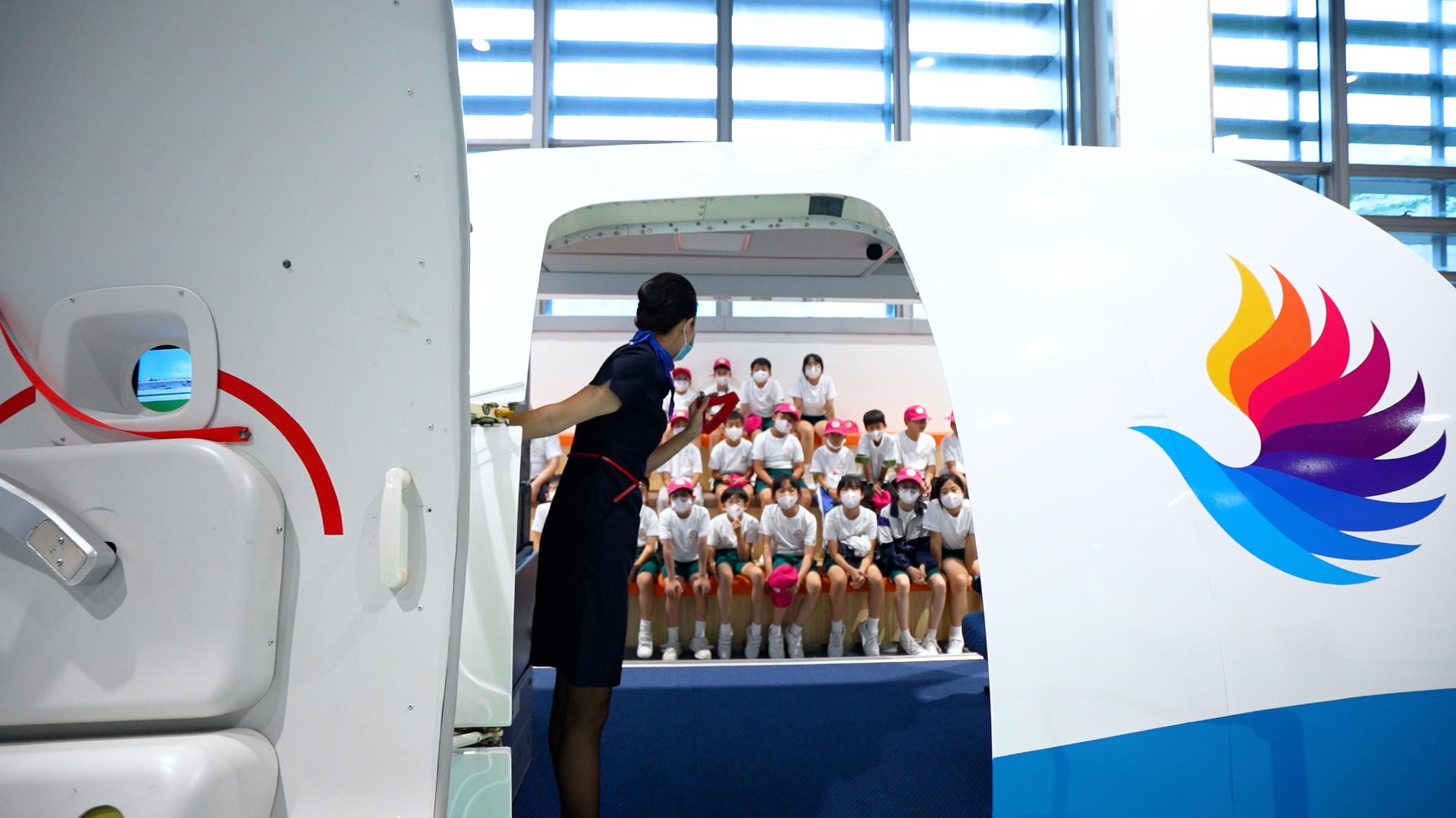 零距离触摸航飞奥秘深睇验人工智能科技