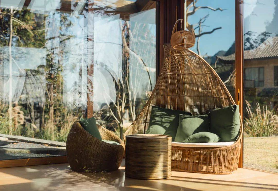 梓山漫居为何频上妻子的浪漫旅行，春日迟迟再出发等综艺—AD国际