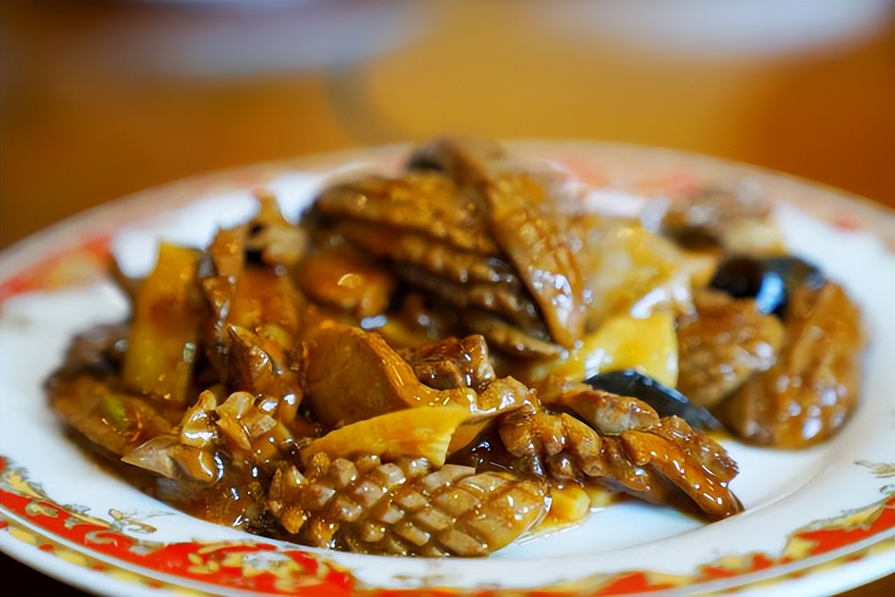 青岛好吃到爆的小馆,青岛有名鲁菜餐厅