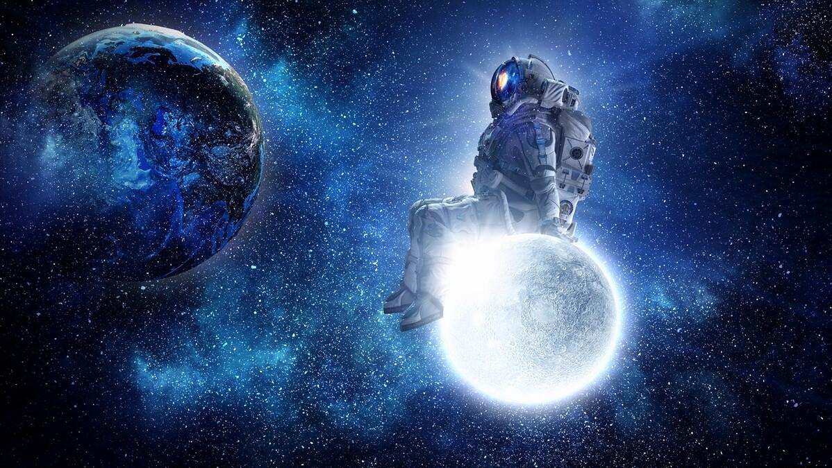 爱因斯坦最恐怖的实验,爱因斯坦闪电实验