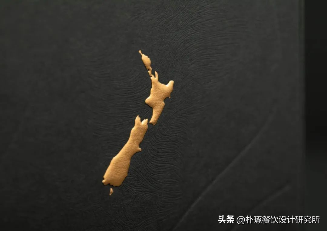 黑金的奢华感—BeeNZ29蜂蜜奢侈礼盒包装