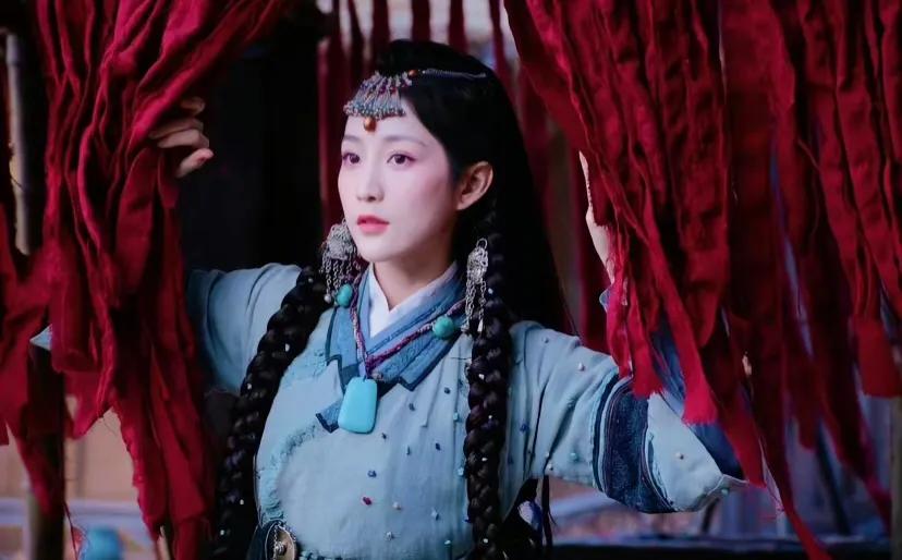 《长月》中的《皓衣行》隐藏班底：耿业庭靠白眼出圈，曾被指加戏