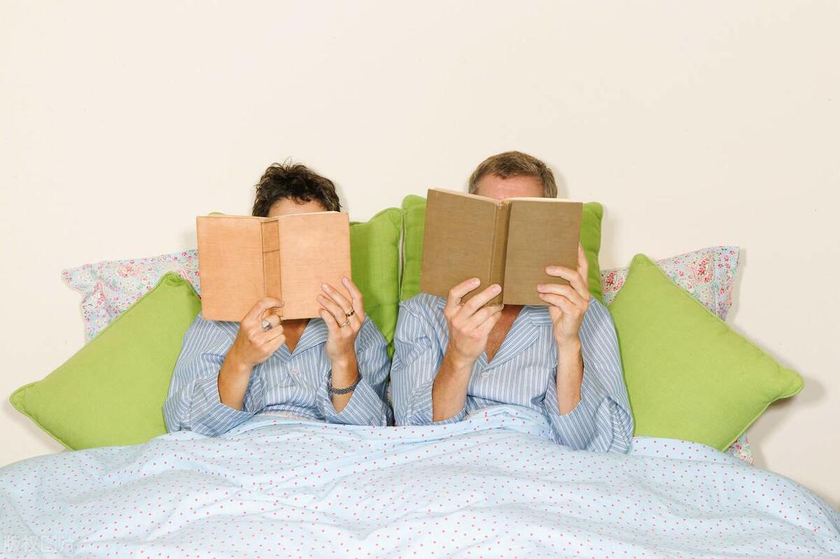 夫妻生活结束,男性完事后直接睡觉?医生:男人事后要注意这些