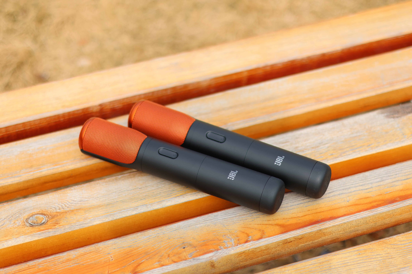 双无线话筒大功率蓝牙音响,jbl户外音箱710对比评测