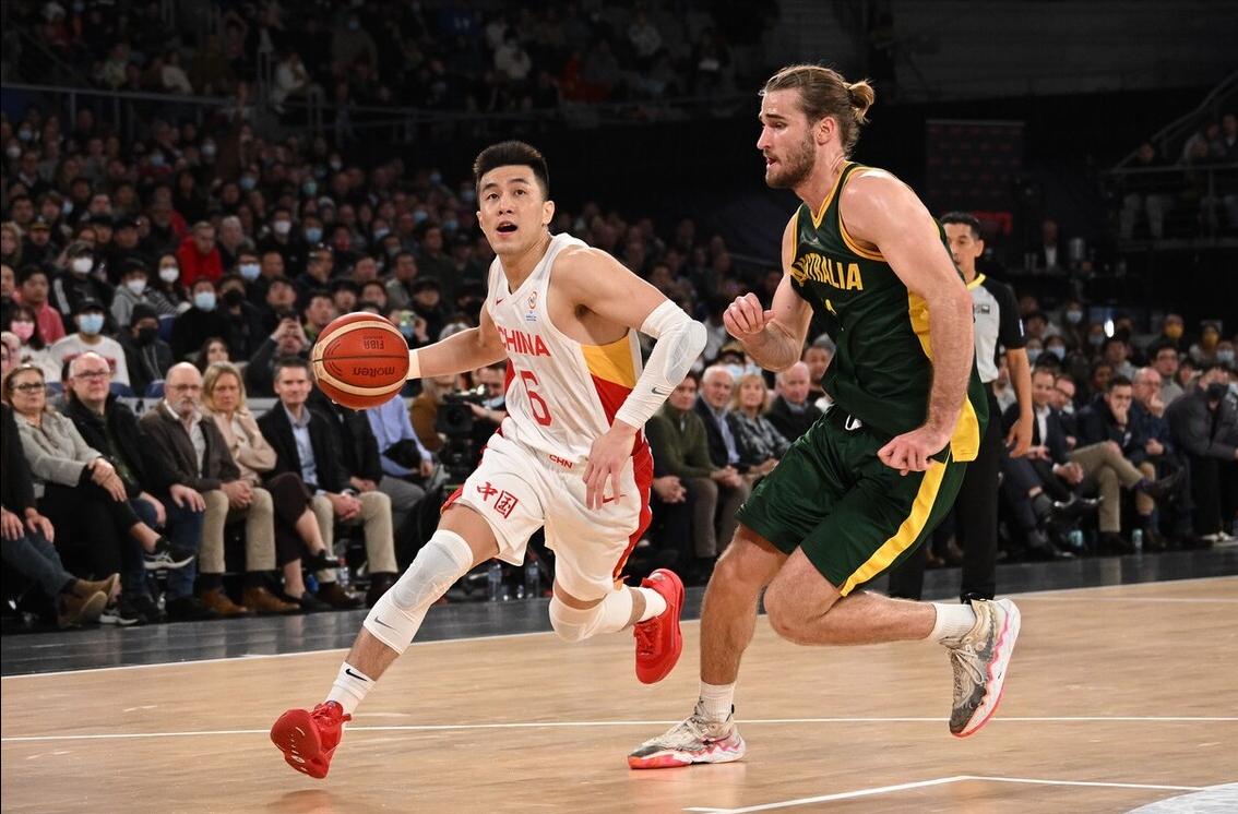 广东后卫与郭艾伦,广东后卫与辽宁后卫谁更优秀