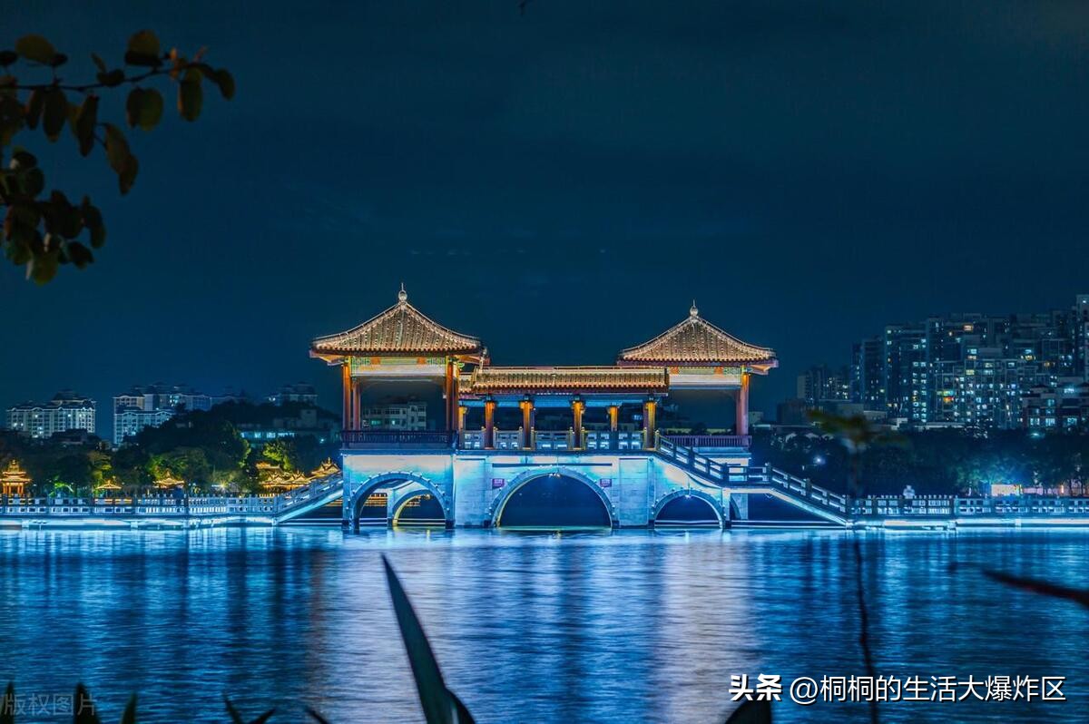 上海周边一天两夜旅游攻略,第一次上海一天游最值得去的地方