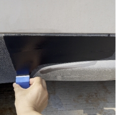 新闻角度加岩塑料件镀晶：汽车美容行业的新星