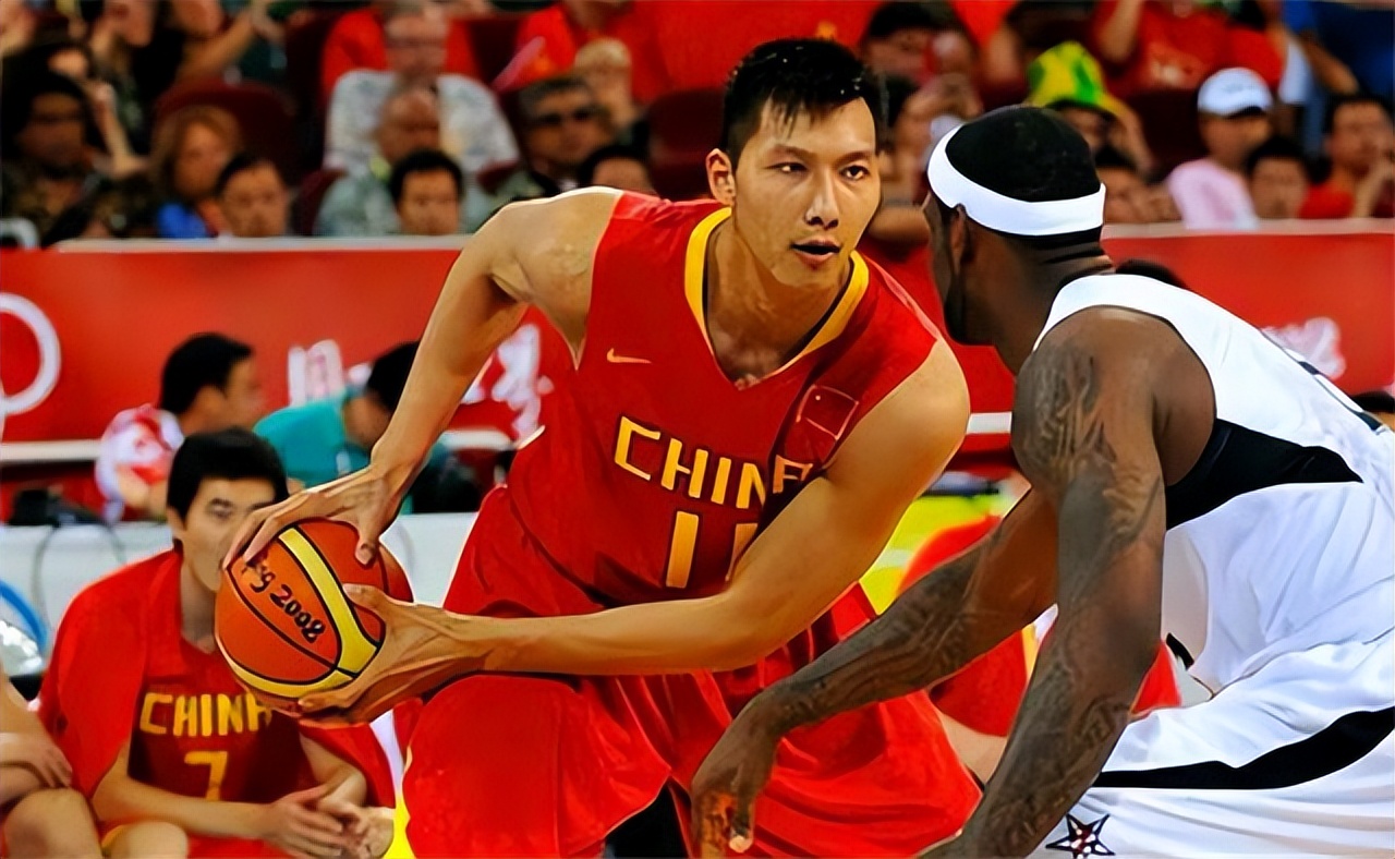 易建联和荆灵婚礼,易建联和荆灵爱情故事