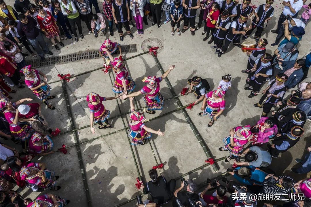 金秀圣堂湖在圣堂山吗,广州南浦出发一日游