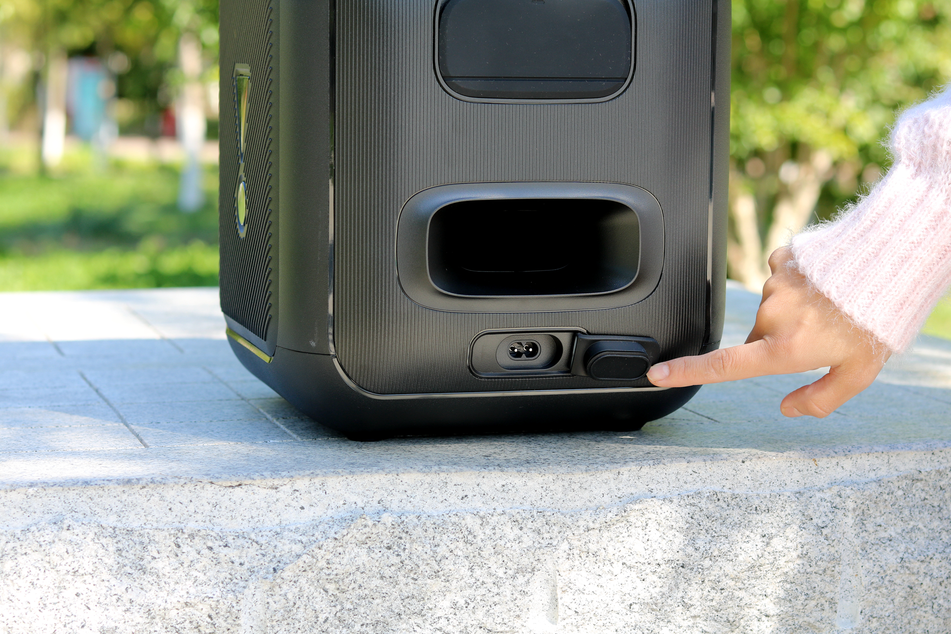 JBLPARTYBOX户外音响,jblpartybox蓝牙音箱怎么样