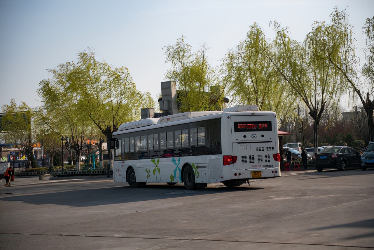 西安秦始皇陵墓风水怎么样,风水宝地秦始皇