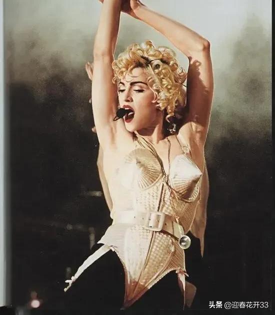 迈克尔杰克逊和麦当娜同台演唱会,billiejean迈克尔杰克逊麦当娜