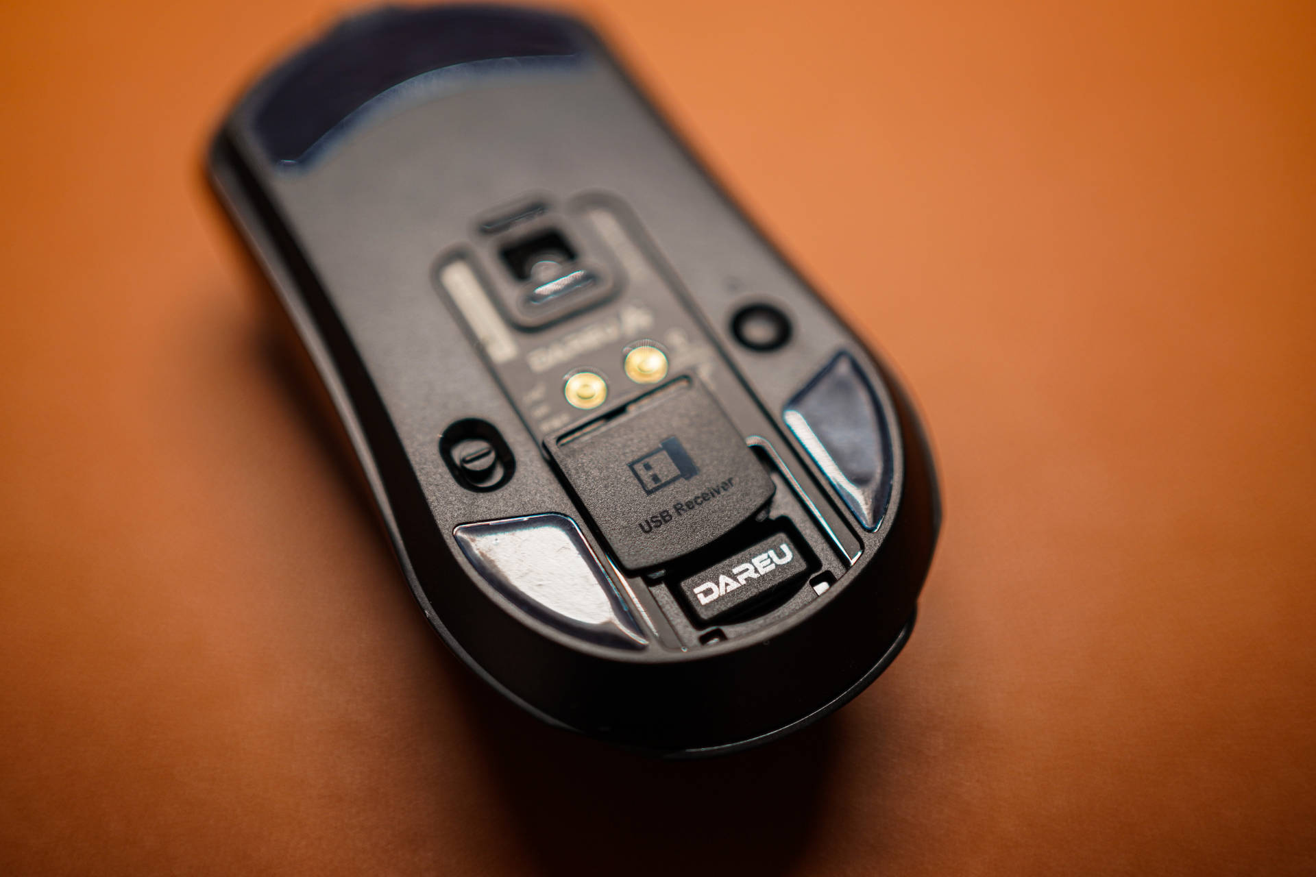 白天生产力晚上爱奇艺，八千字教你打造一键切换主题桌面