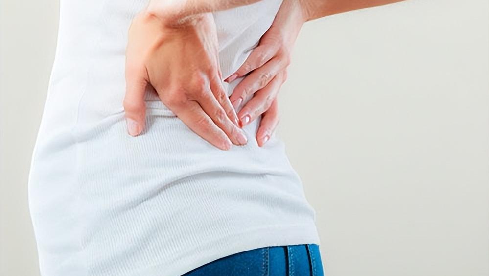 为什么女性过50岁就浑身疼,为什么女人到50浑身有病了